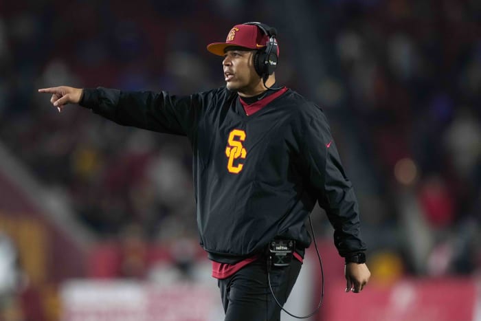 New Georgia defensive backs coach Donte Williams during his time at USC.